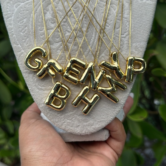 Letter necklace - Picture 3 of 3